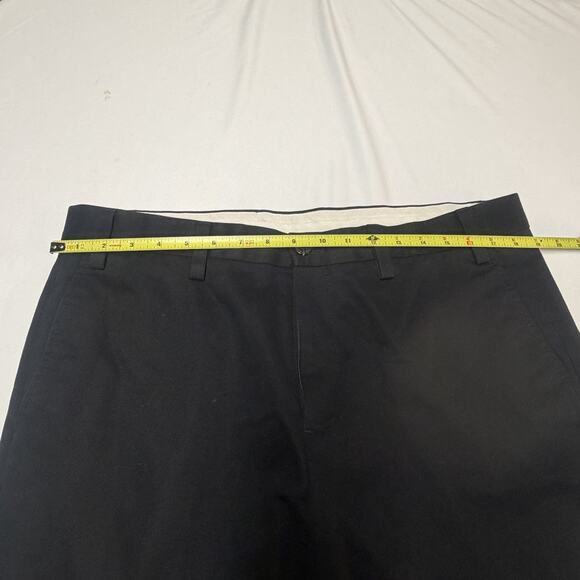 Eddie Bauer Pants Mens 36x34 -Black Relaxed Fit Wrinkle Free Dress Pants - Picture 15 of 15